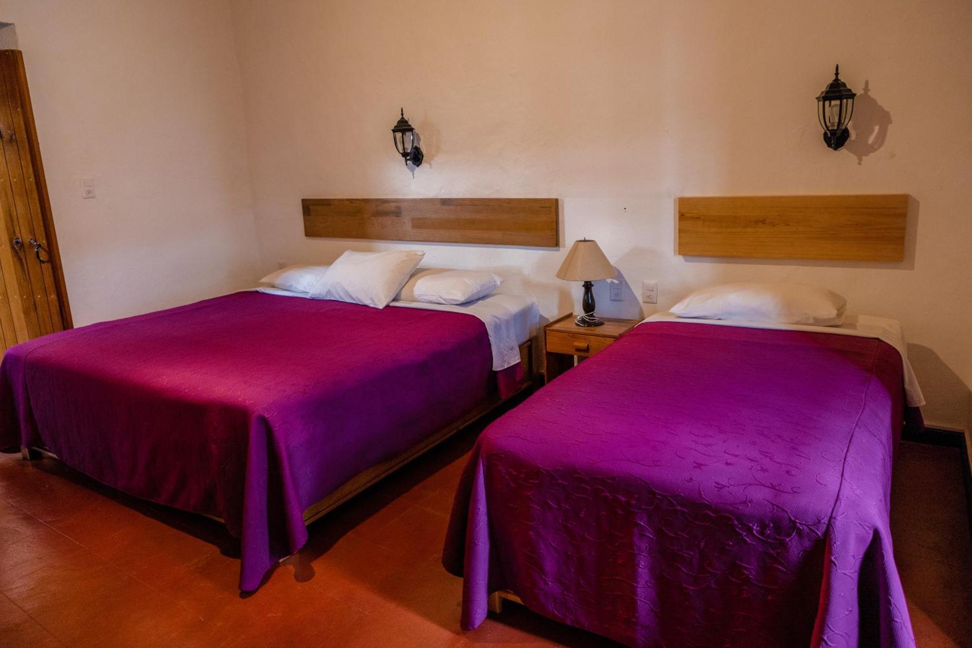 Hotel Las Golondrinas Oaxaca Exterior photo