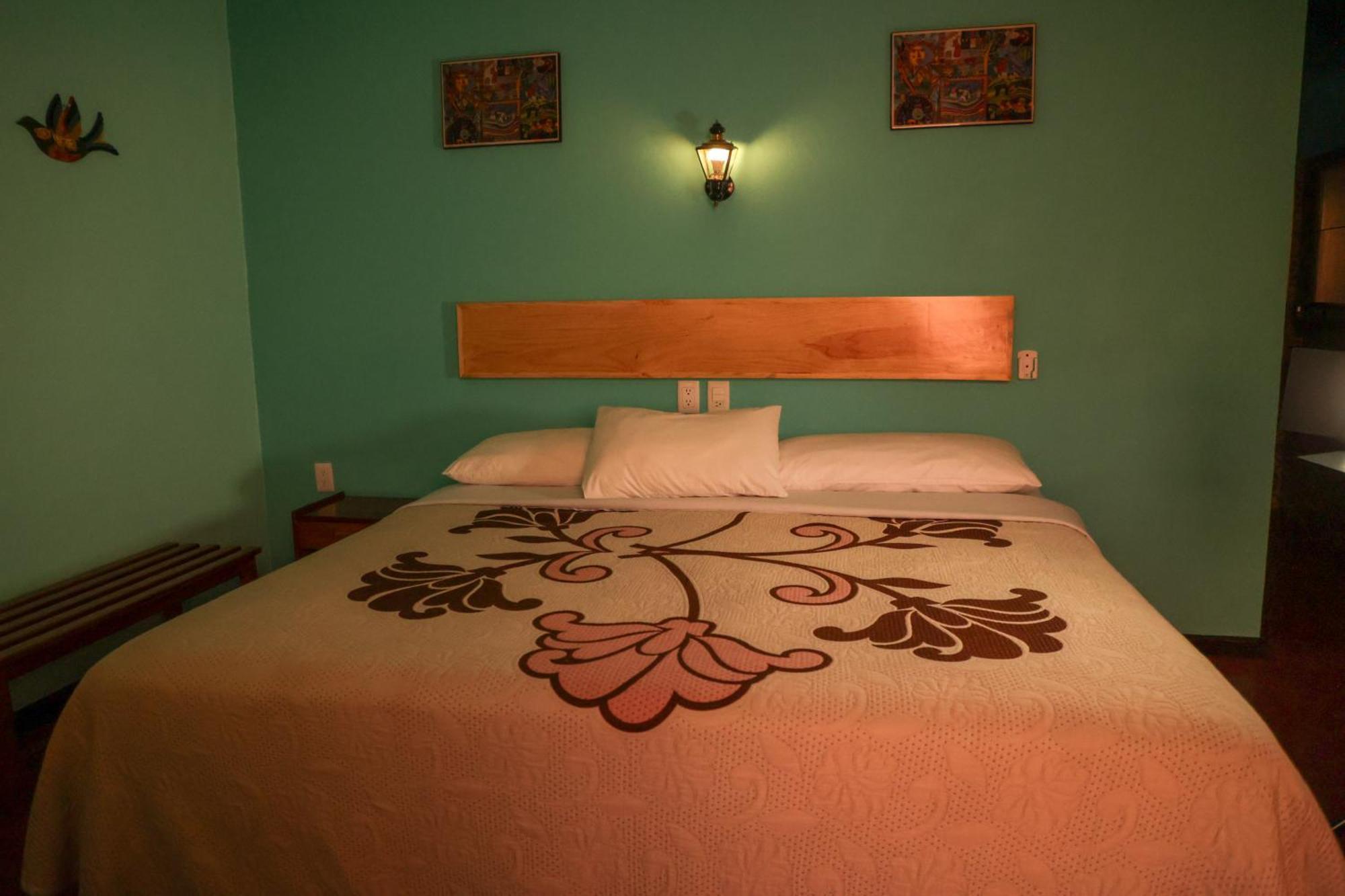 Hotel Las Golondrinas Oaxaca Exterior photo
